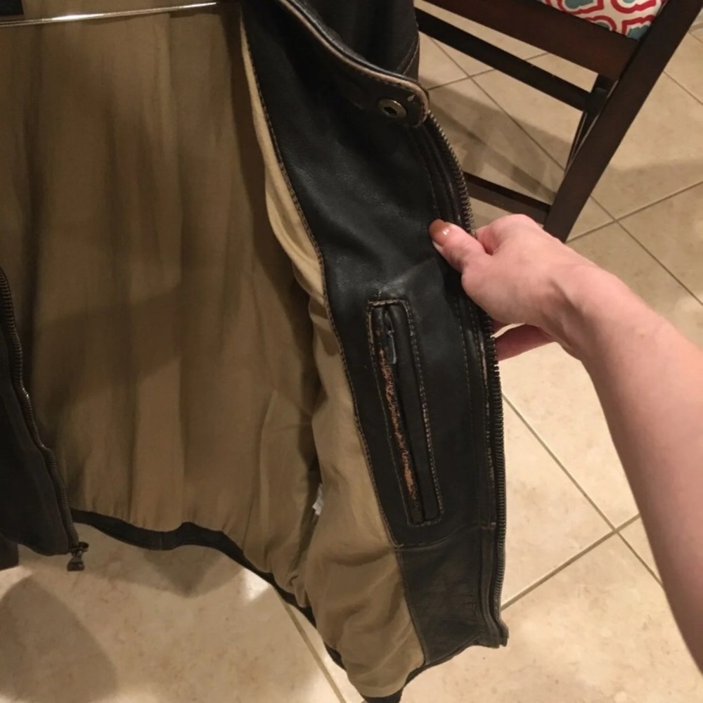 100% Leather Jacket - image 3